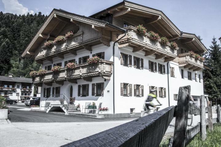 Apart Soellbacherhof Fügen Dış mekan fotoğraf
